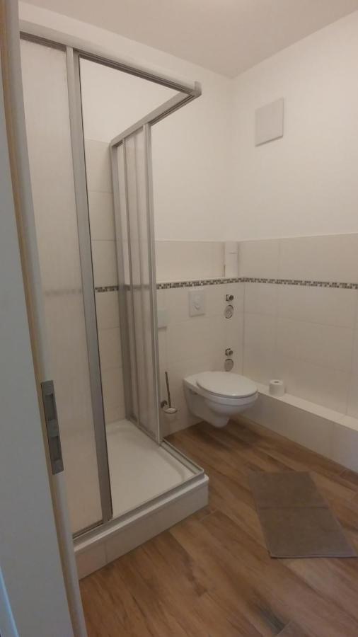 Mirabellenhof - Kleine Ferienwohnung mit Altstadtblick Biesenthal Exterior foto